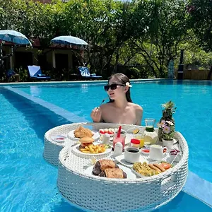 Couette-café New Mekar Jaya, Legian