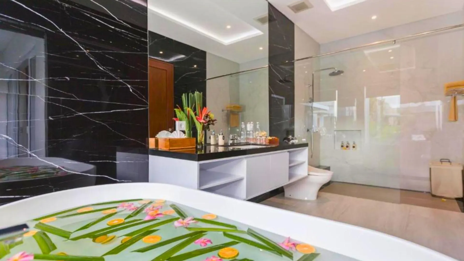 Nayana 4 Bedroom Private Pool Villa Zn222 Legian 0*,  Indonésie