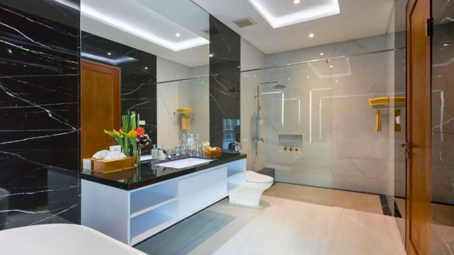 Nayana 4 Bedroom Private Pool Villa Zn222 Legian  Indonesia