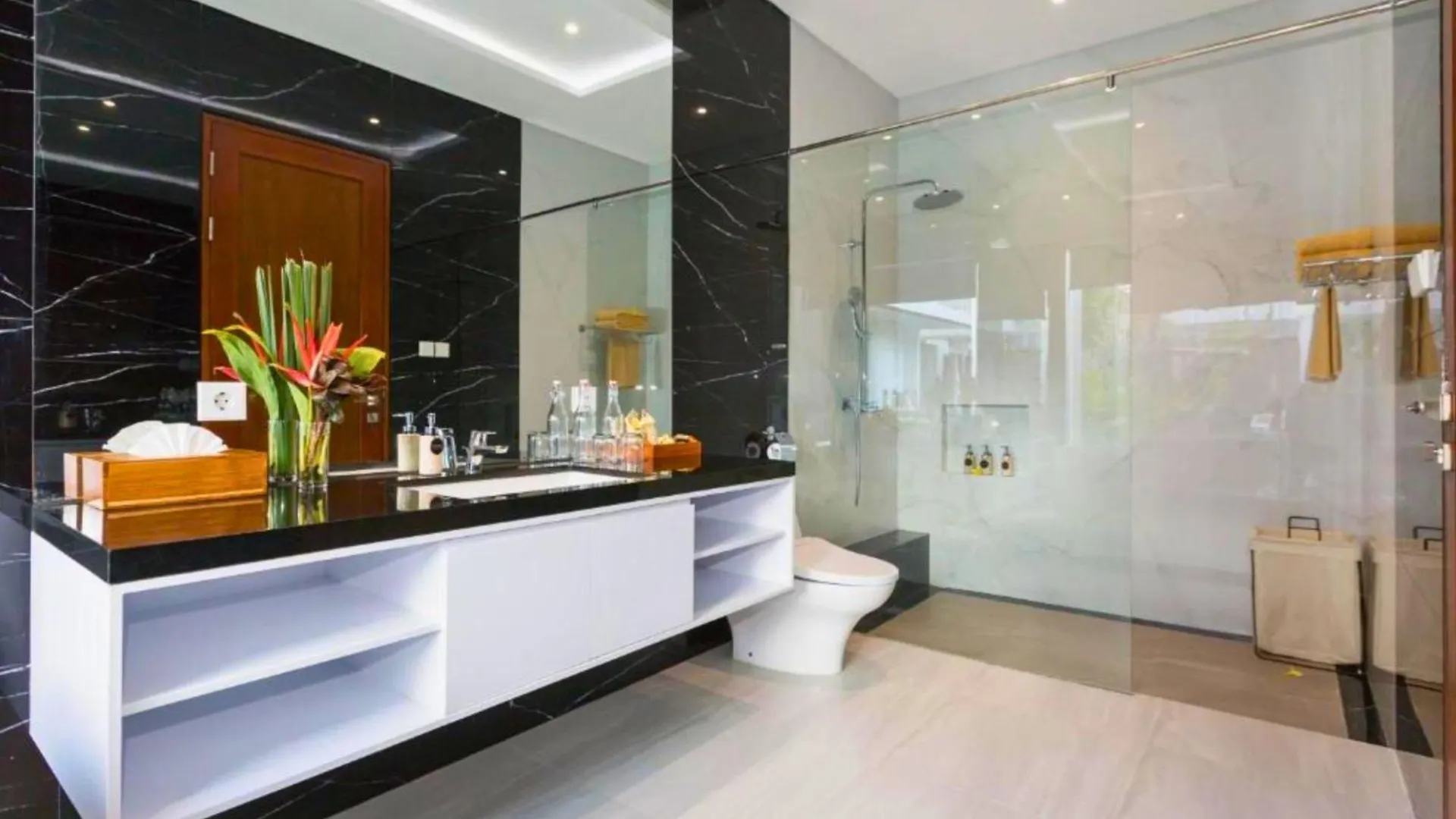 Nayana 4 Bedroom Private Pool Villa Zn222 Legian