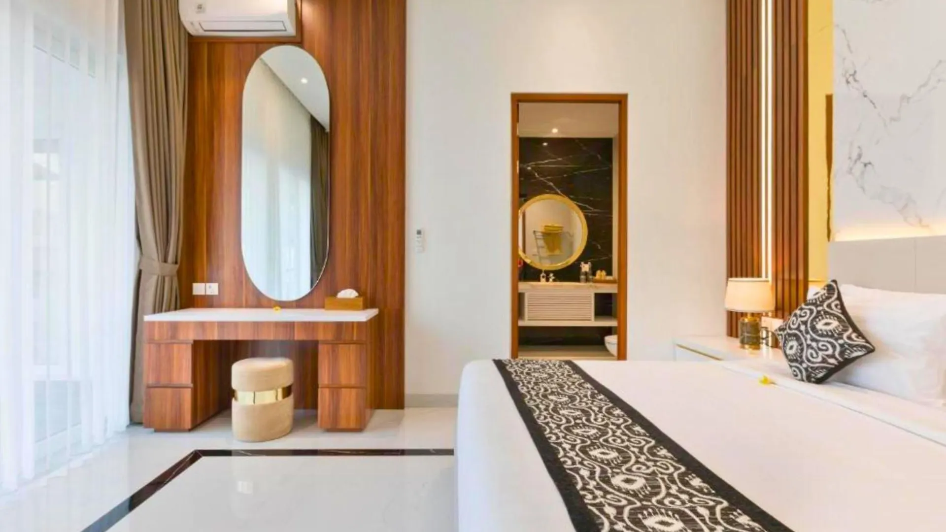 Nayana 4 Bedroom Private Pool Villa Zn222 Legian  0*, Legian (Bali)